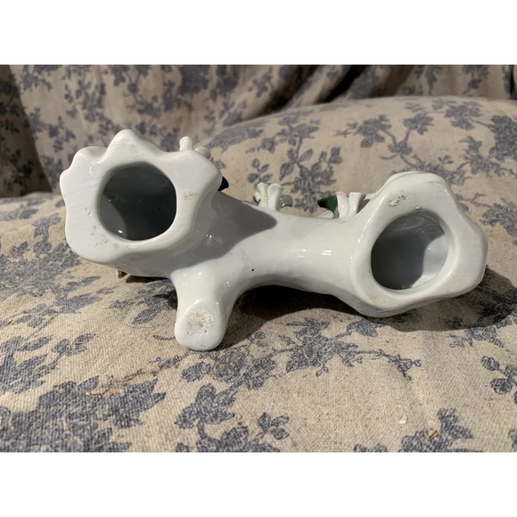 Vintage Porcelain White and Gold Love Doves on Floral Branch - Picture 8 of 8